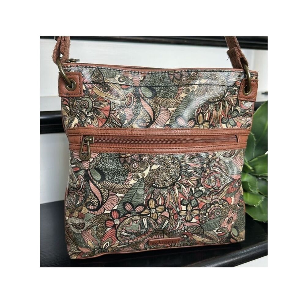 Sakroots Multicolor Floral Print Crossbody Shoulder Purse – Adjustable Strap,